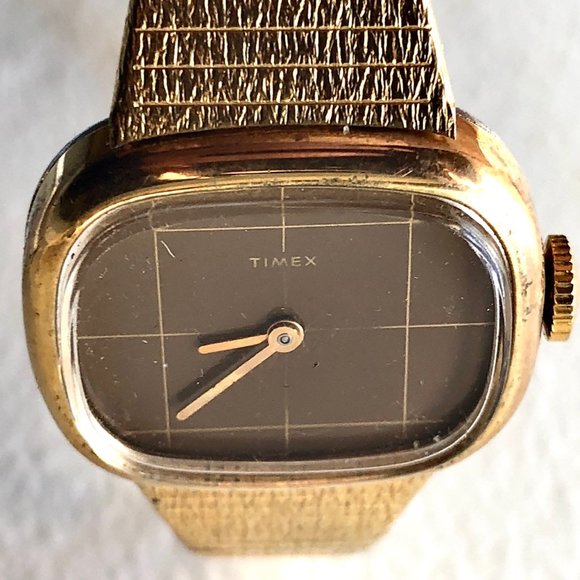 Timex Vtg Retro Ladies Manual Watch main image 6